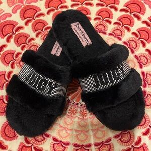 Juicy Couture Slippers